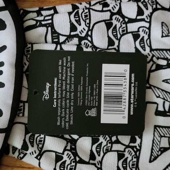 NWT - Star Wars - Stormtrooper - The Dark Side Hanging Kitchen Towel -DISNEY - Picture 4 of 6